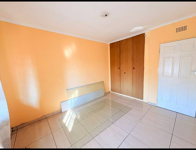 4 BEDROOM HOUSE FOR SALE IN VAALPARK